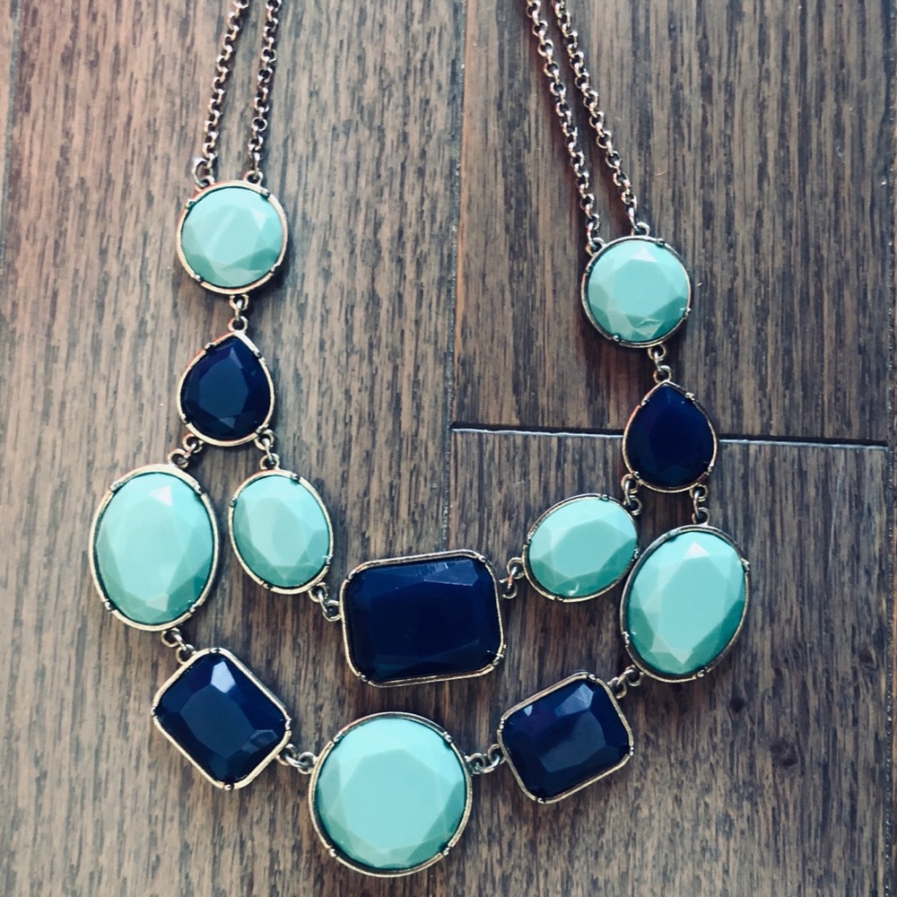 ANN TAYLOR Statement Necklace